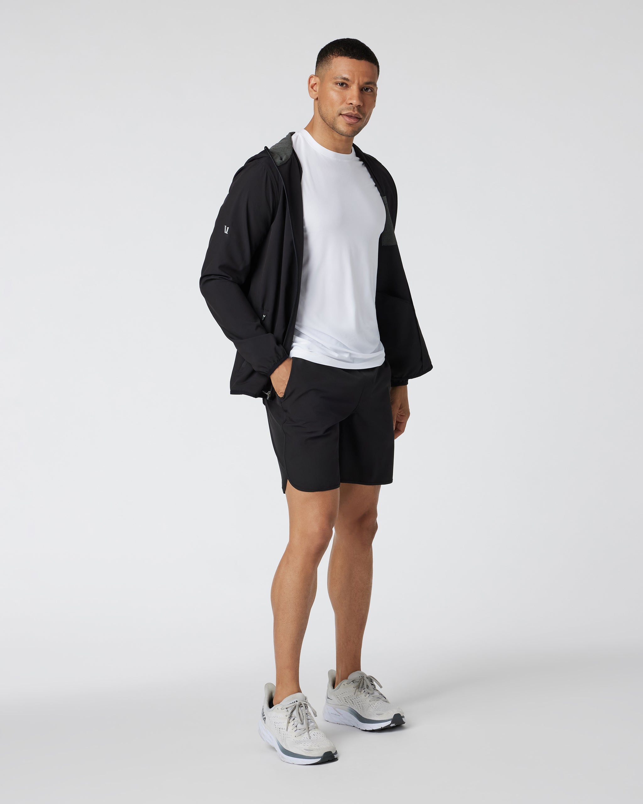 Vuori Banks Short Unlined 7
