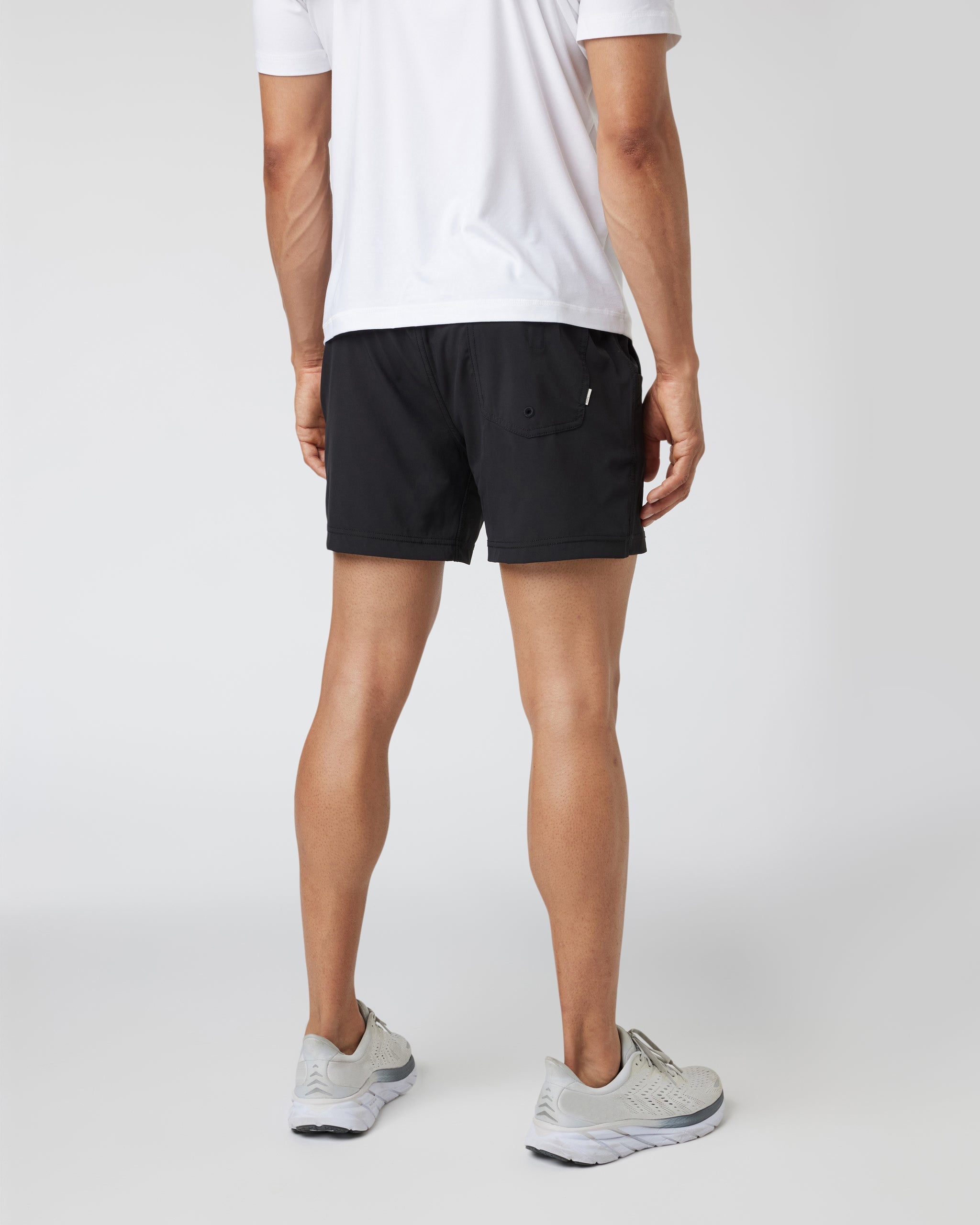 Vuori Kore Short Lined 5