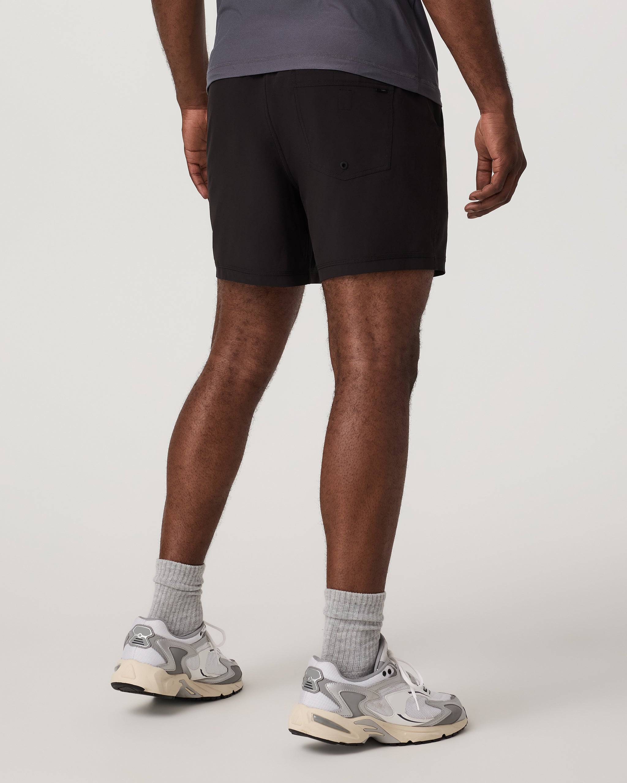 Vuori Kore Short Lined 5