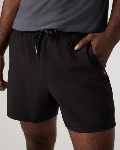 Vuori Kore Short Lined 5
