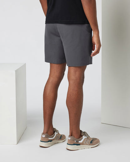 Vuori Meta Short 6