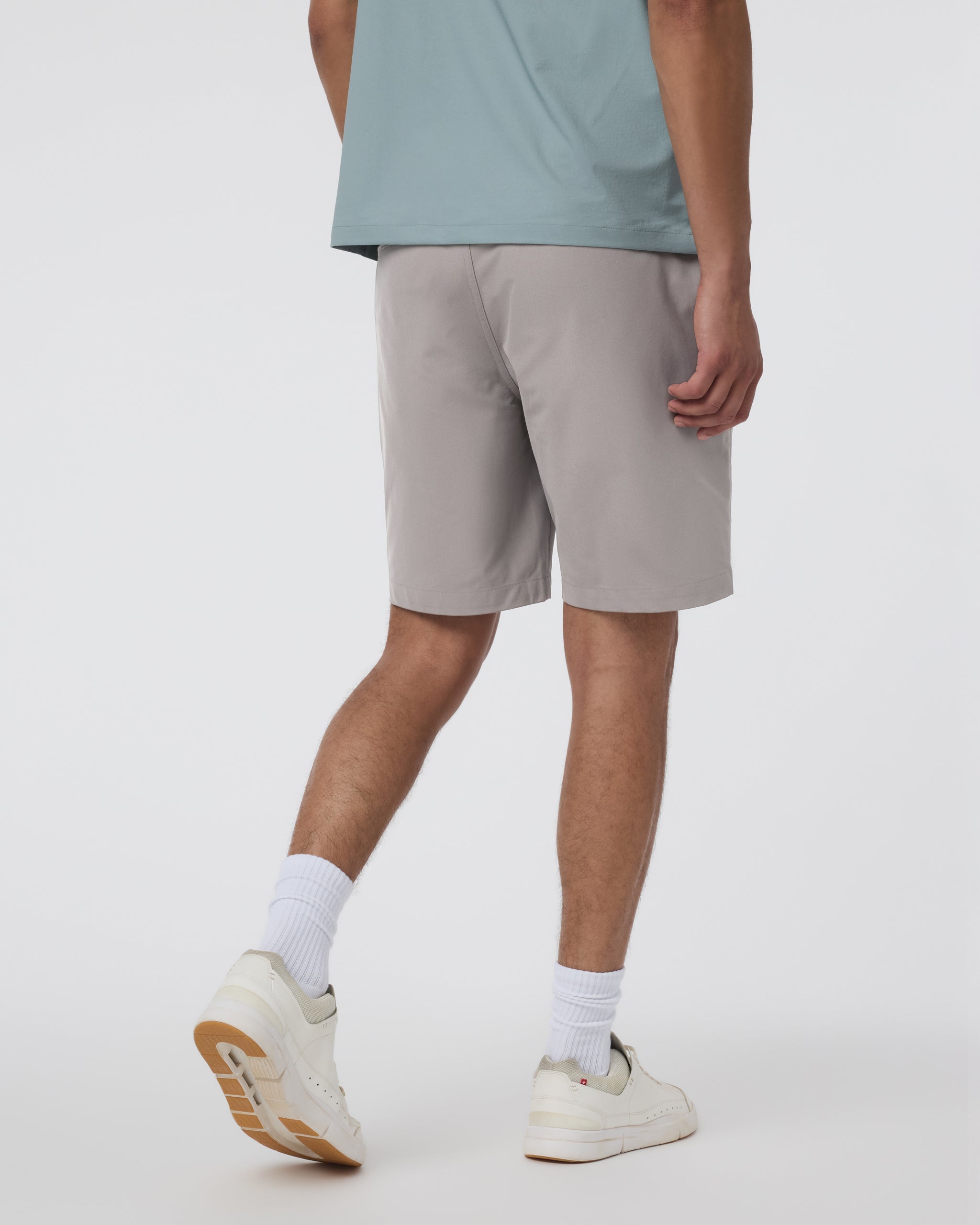 Vuori Meta Short 8