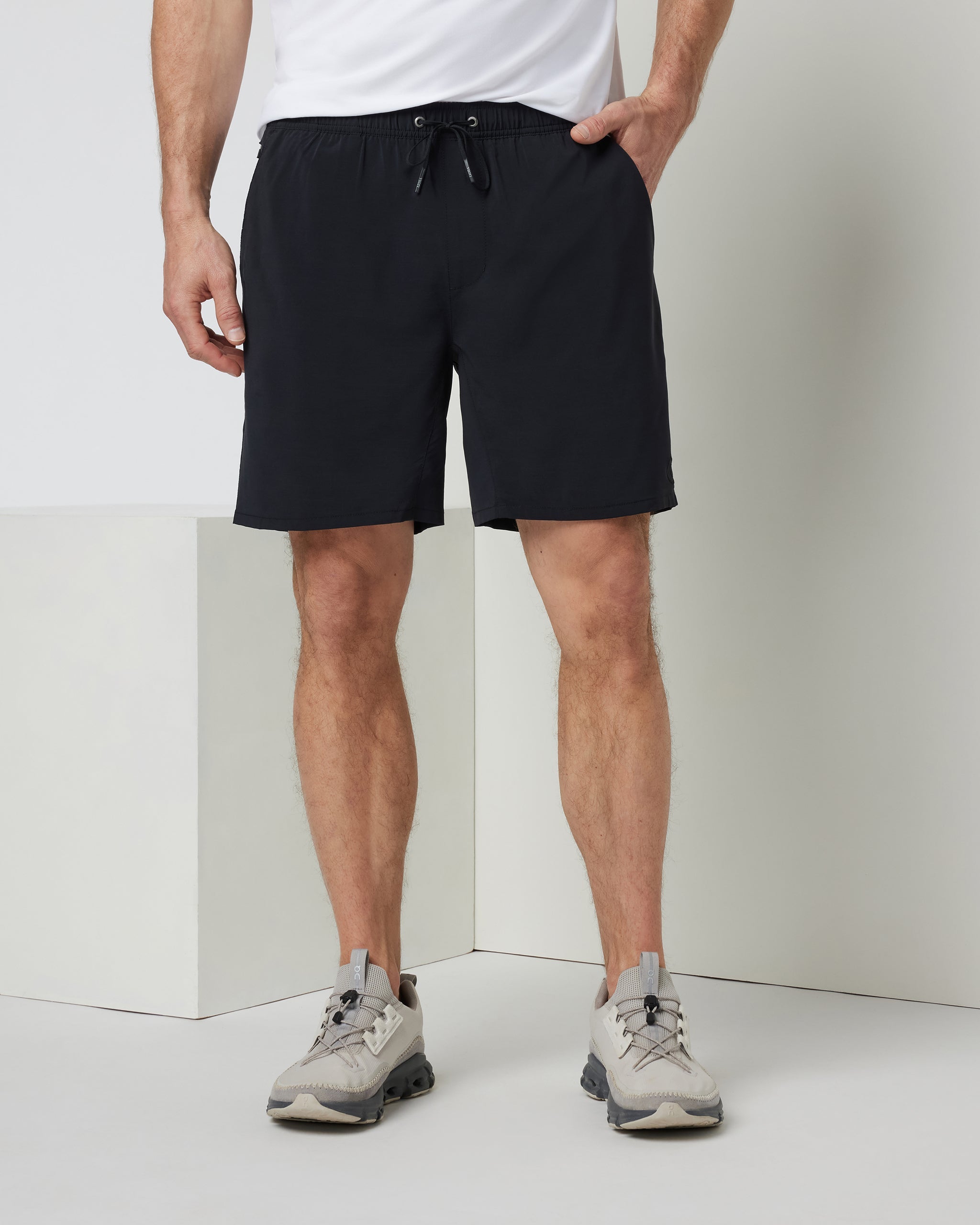 Vuori Elevate Kore Short Lined 7