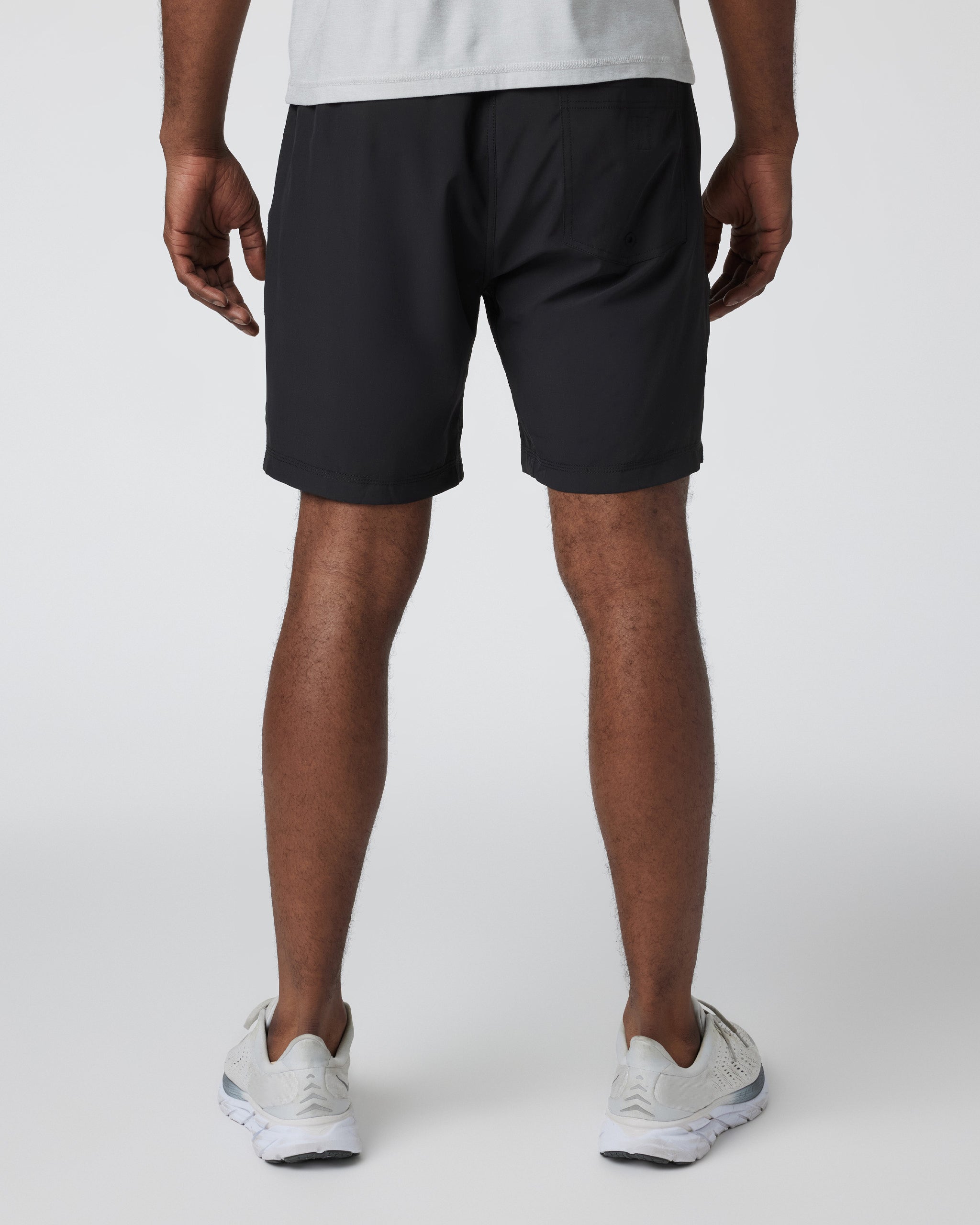 Vuori Kore Short Unlined 7