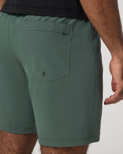 Vuori Kore Short Unlined 7