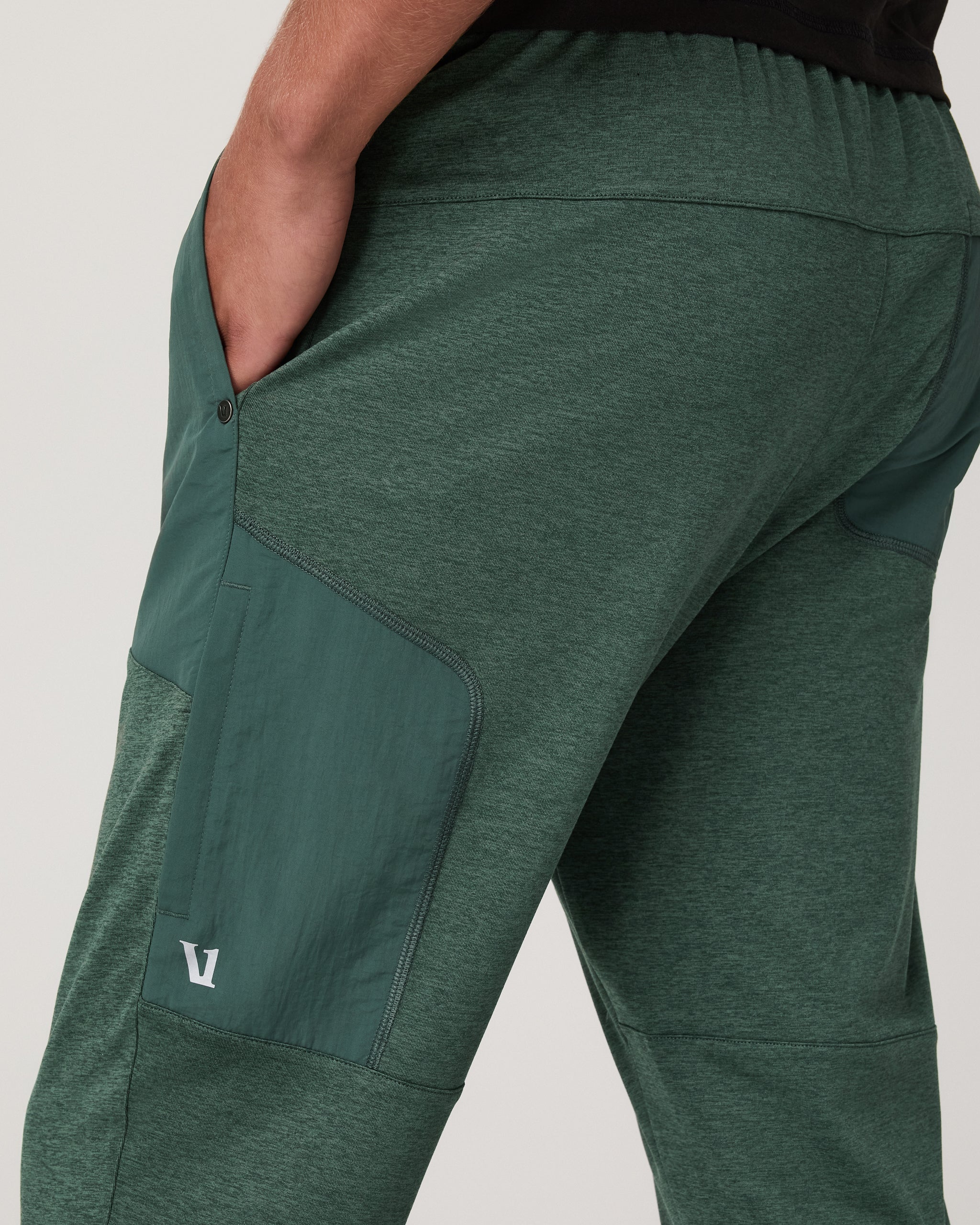 Vuori Sunday Performance Mixed Media Jogger 28