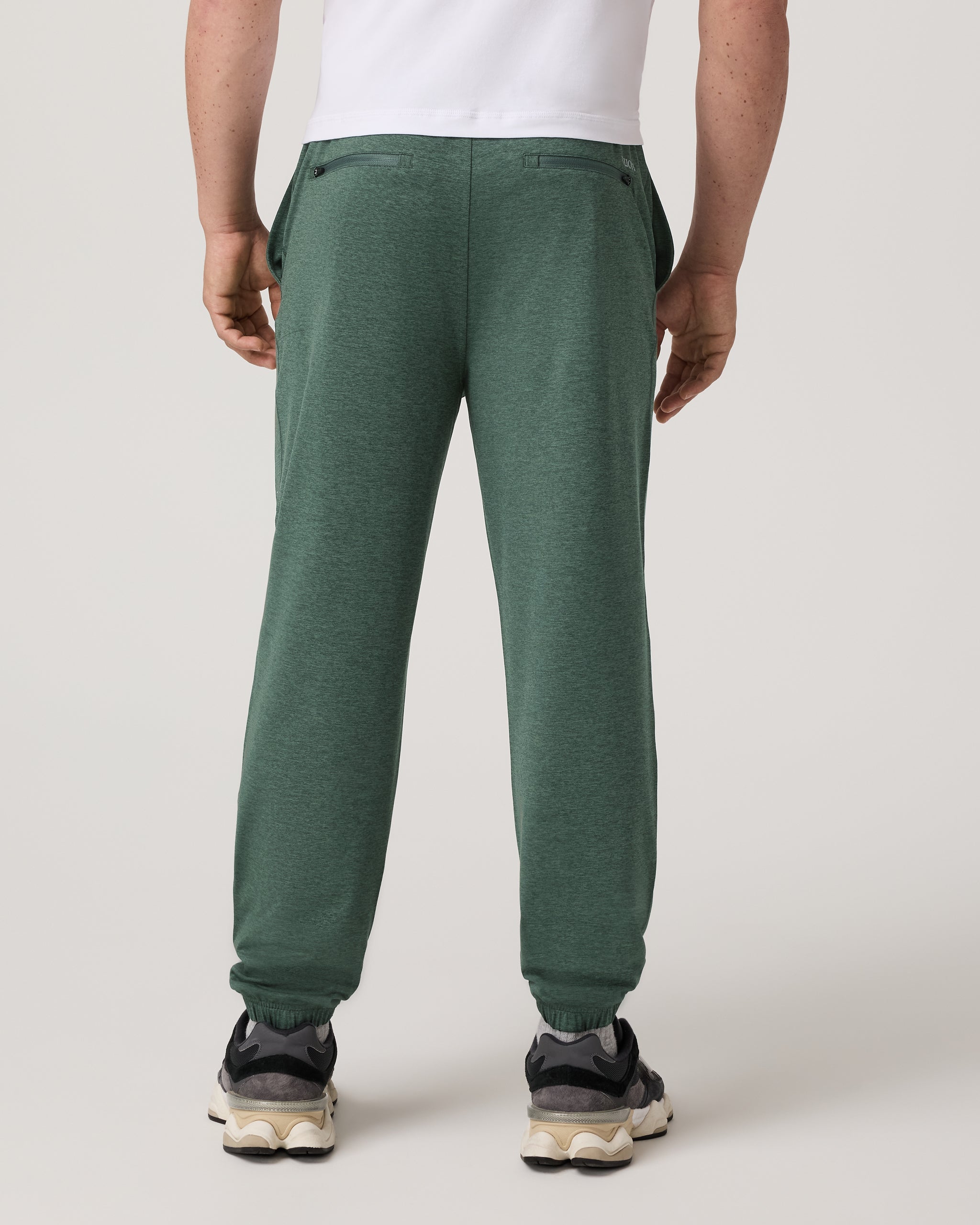 Vuori Sunday Performance Sweatpant