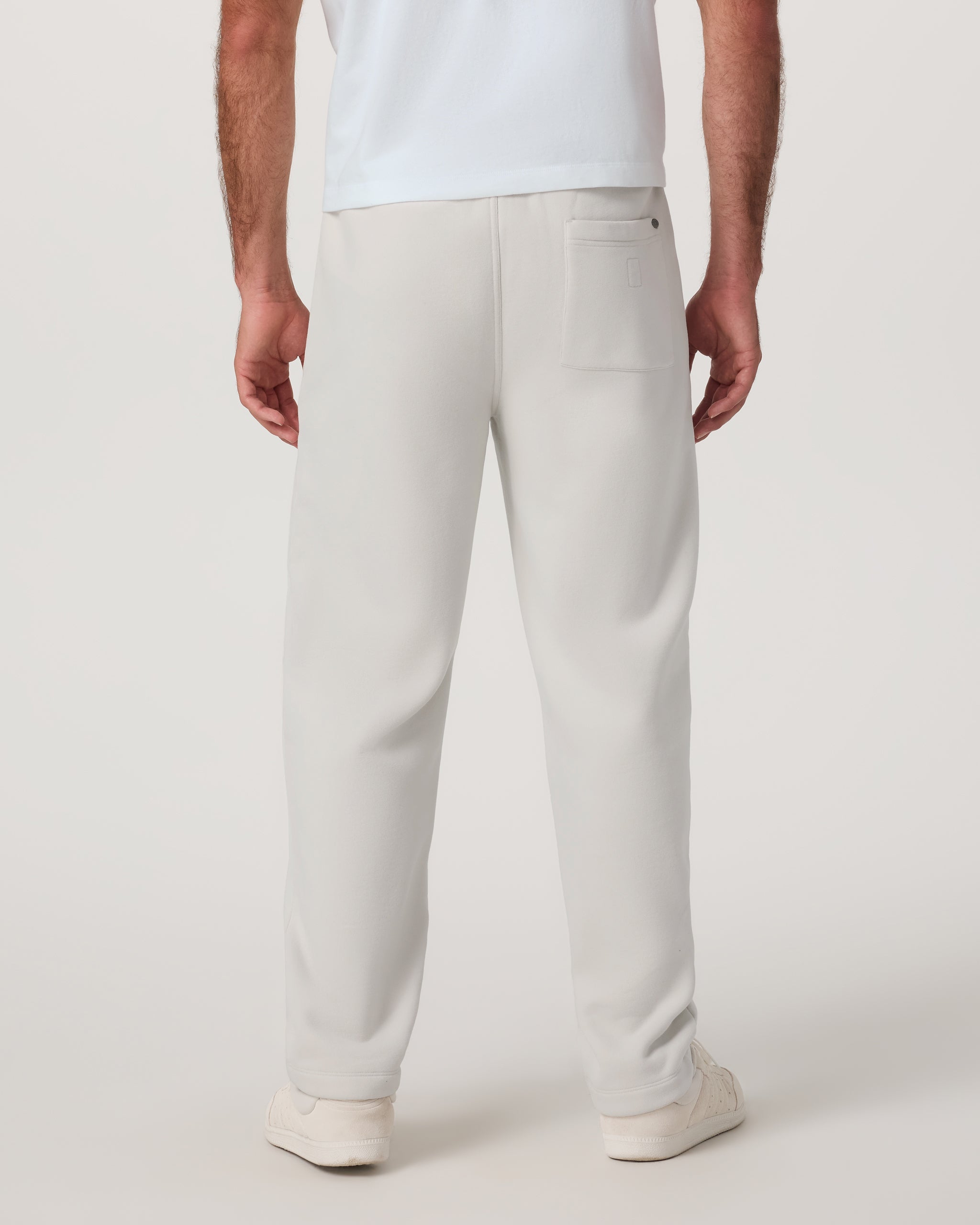 Vuori Seaside Straight Leg Sweatpant 30