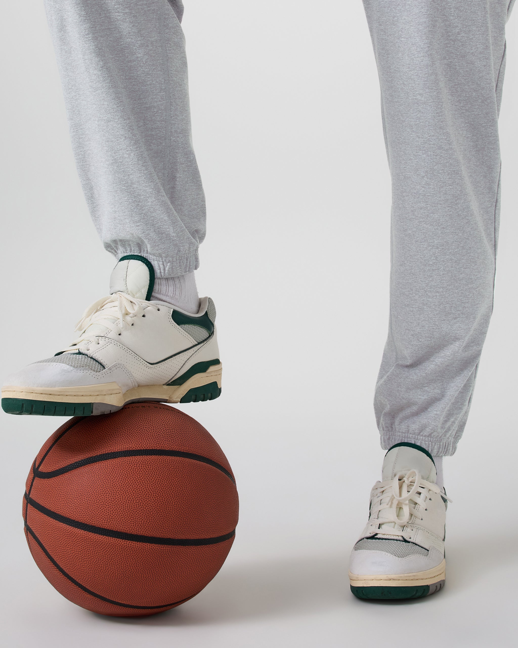 Vuori Coronado Sweatpant