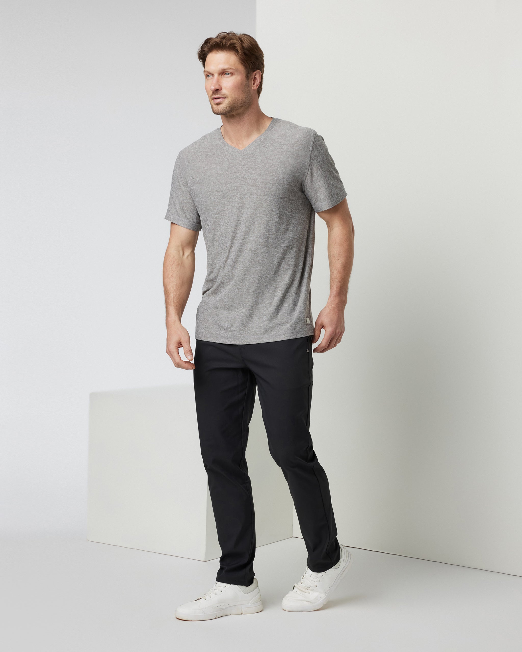 Vuori Cascade Tech Chino Pant Athletic Slim Fit 30