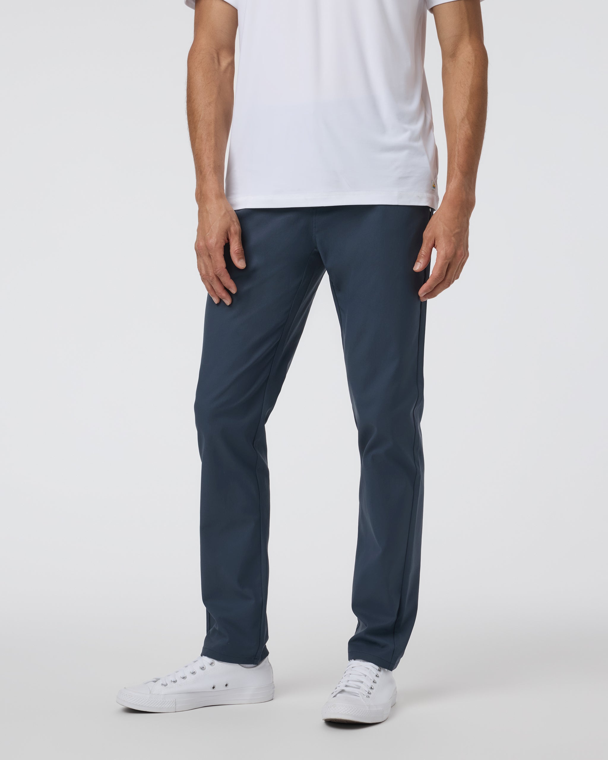 Vuori Cascade Tech Chino Pant Athletic Slim Fit 30