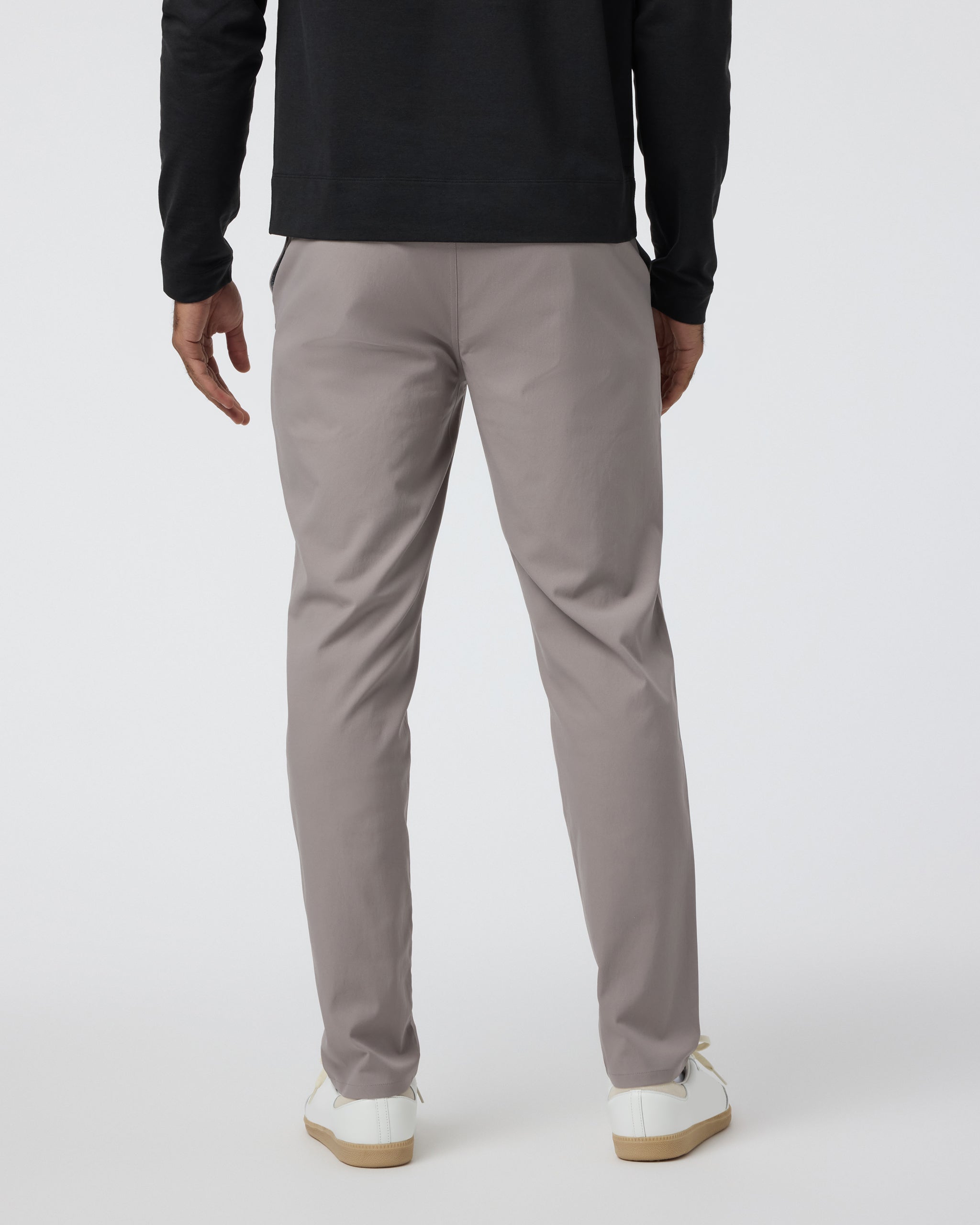 Vuori Cascade Tech Chino Pant Athletic Slim Fit 32
