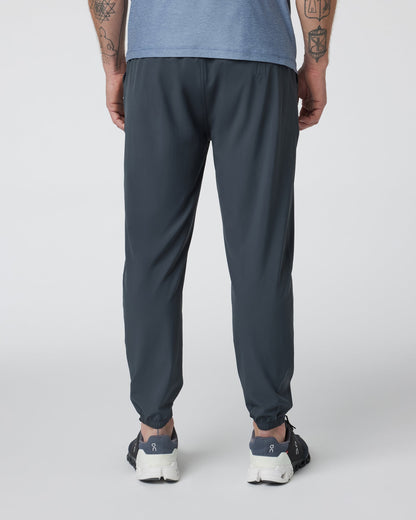 Vuori Kore Jogger Lined Short