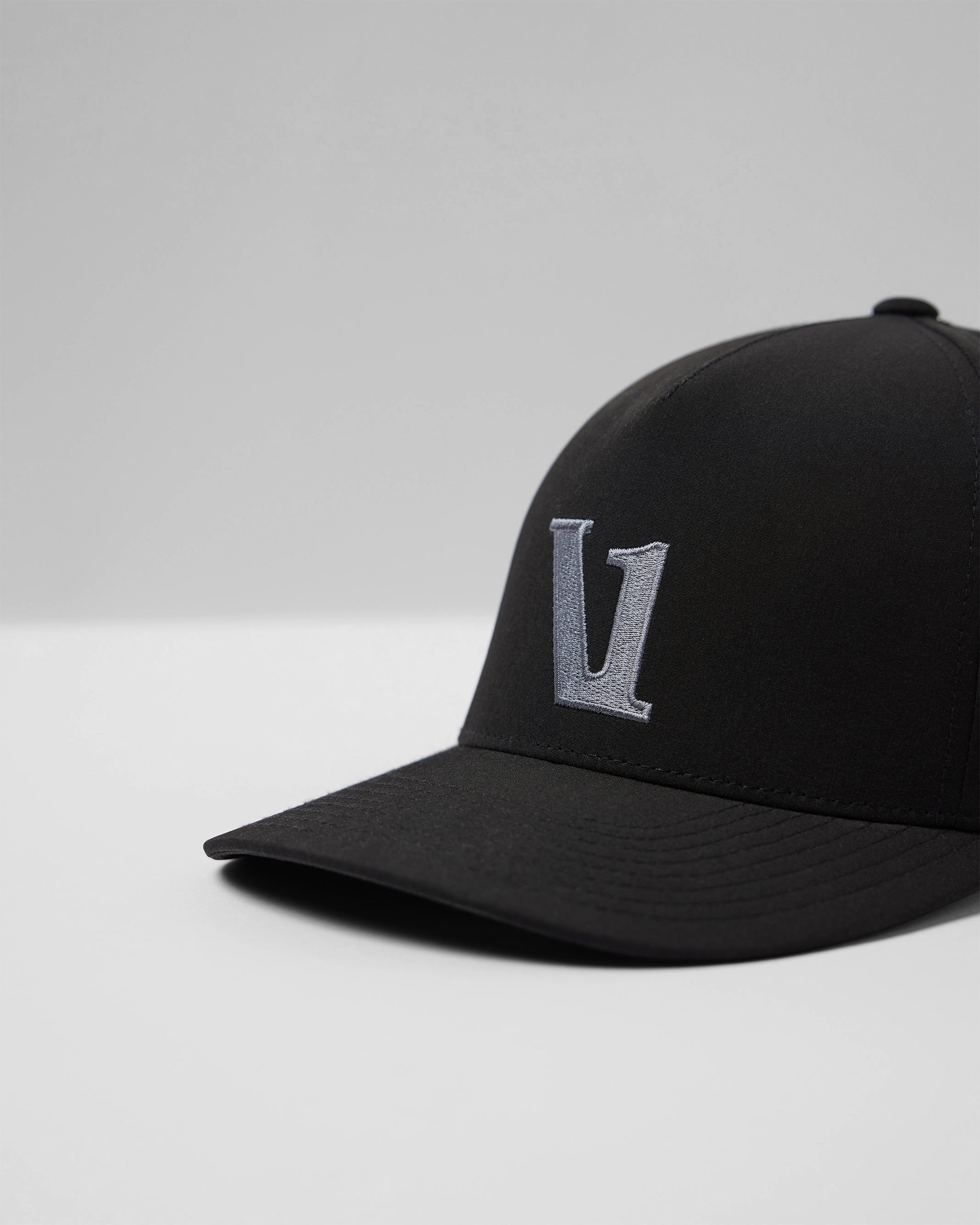 Vuori Magnitude Hat