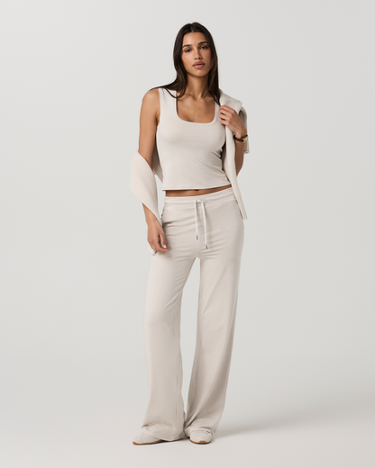 Vuori Halo Essential Scoop Tank