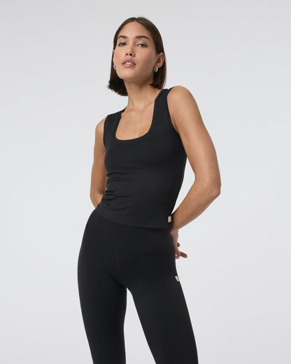 Vuori Halo Essential Scoop Tank
