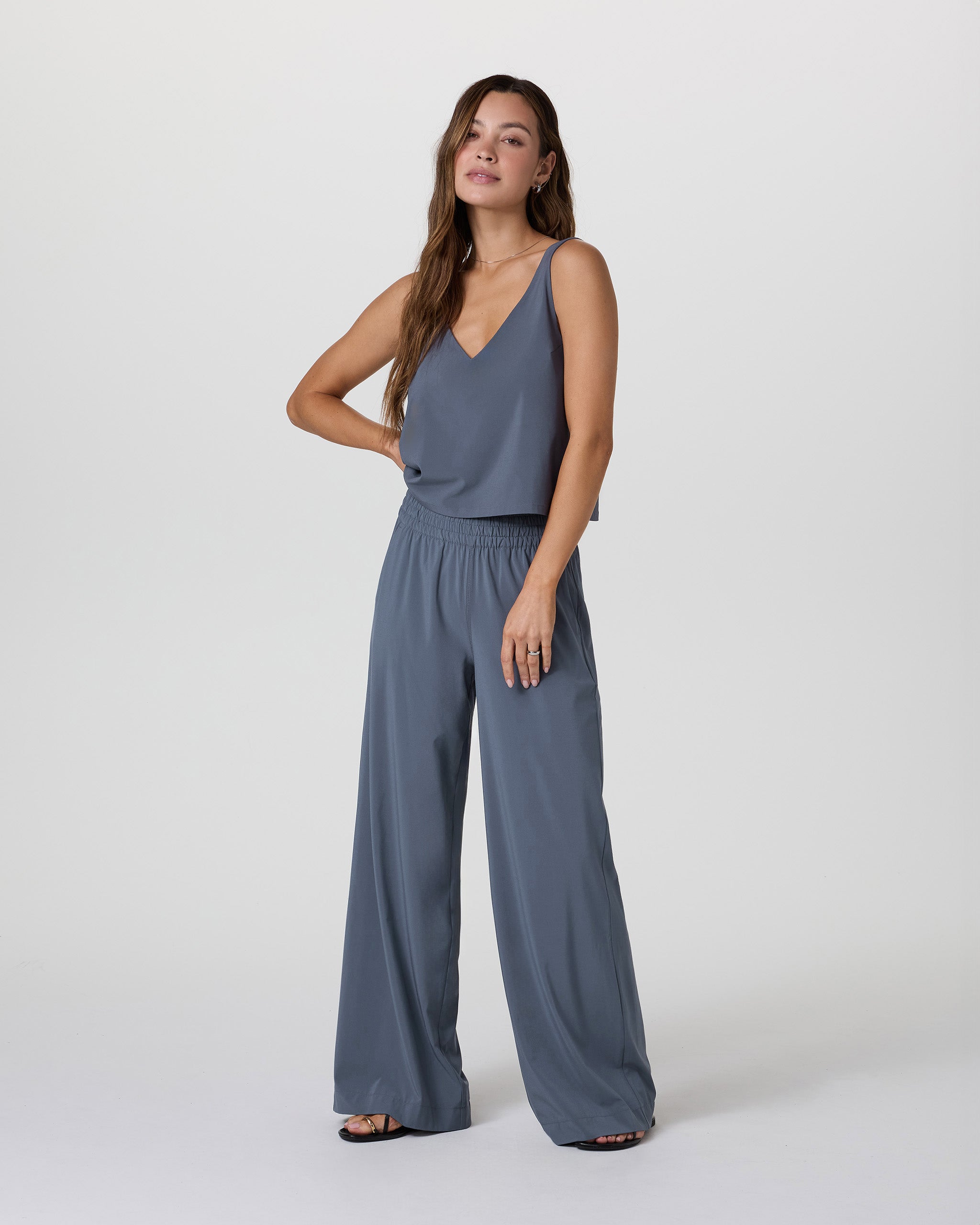 Vuori Villa Cropped Tank