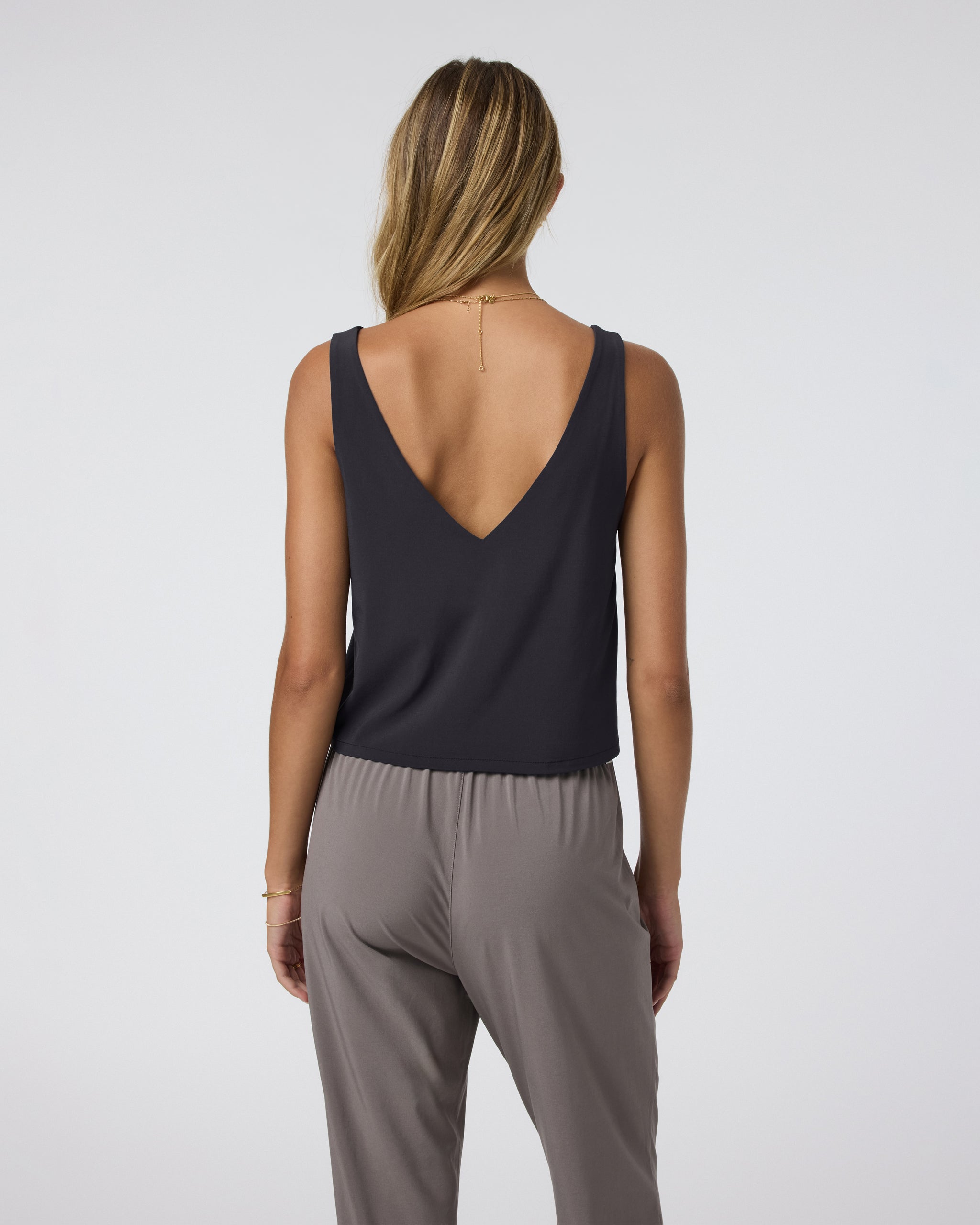 Vuori Villa Cropped Tank