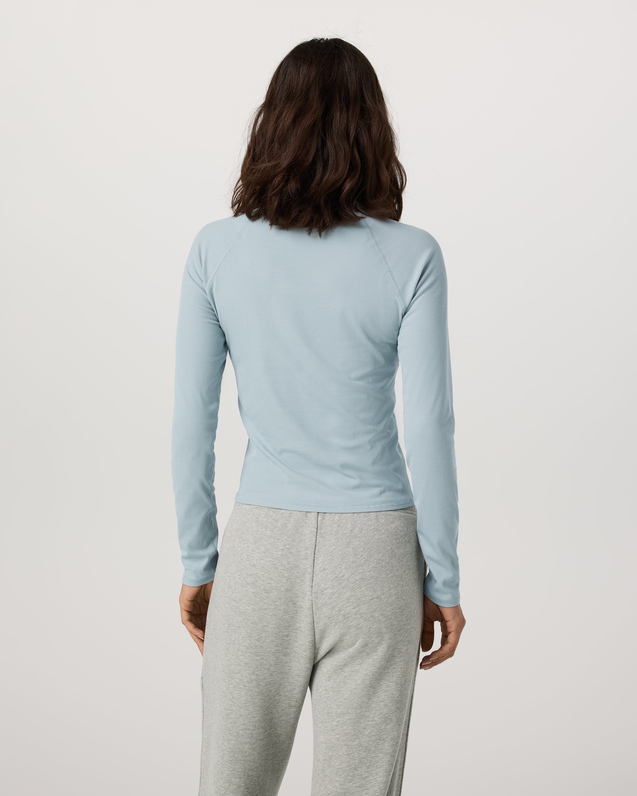 Vuori Long Sleeve Pose Crew