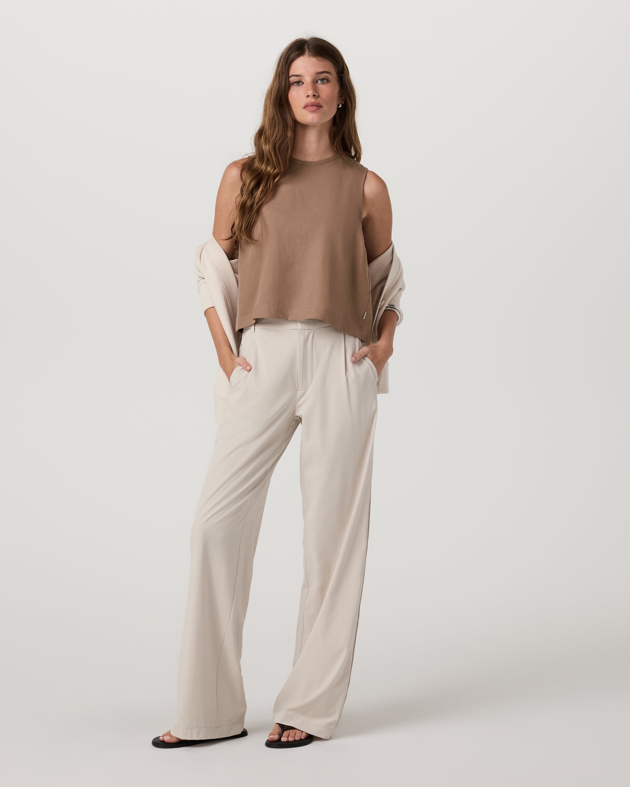 Vuori Trestles Twill Crop Tank