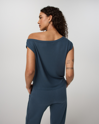 Vuori Cove Asymmetric Top
