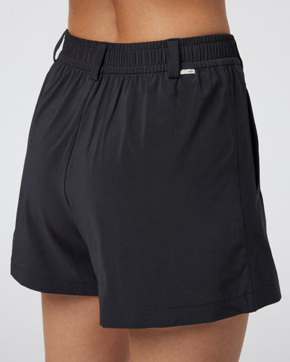 Vuori Villa Trouser Shorts