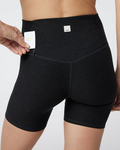 Vuori Clean Elevation Shorty 6