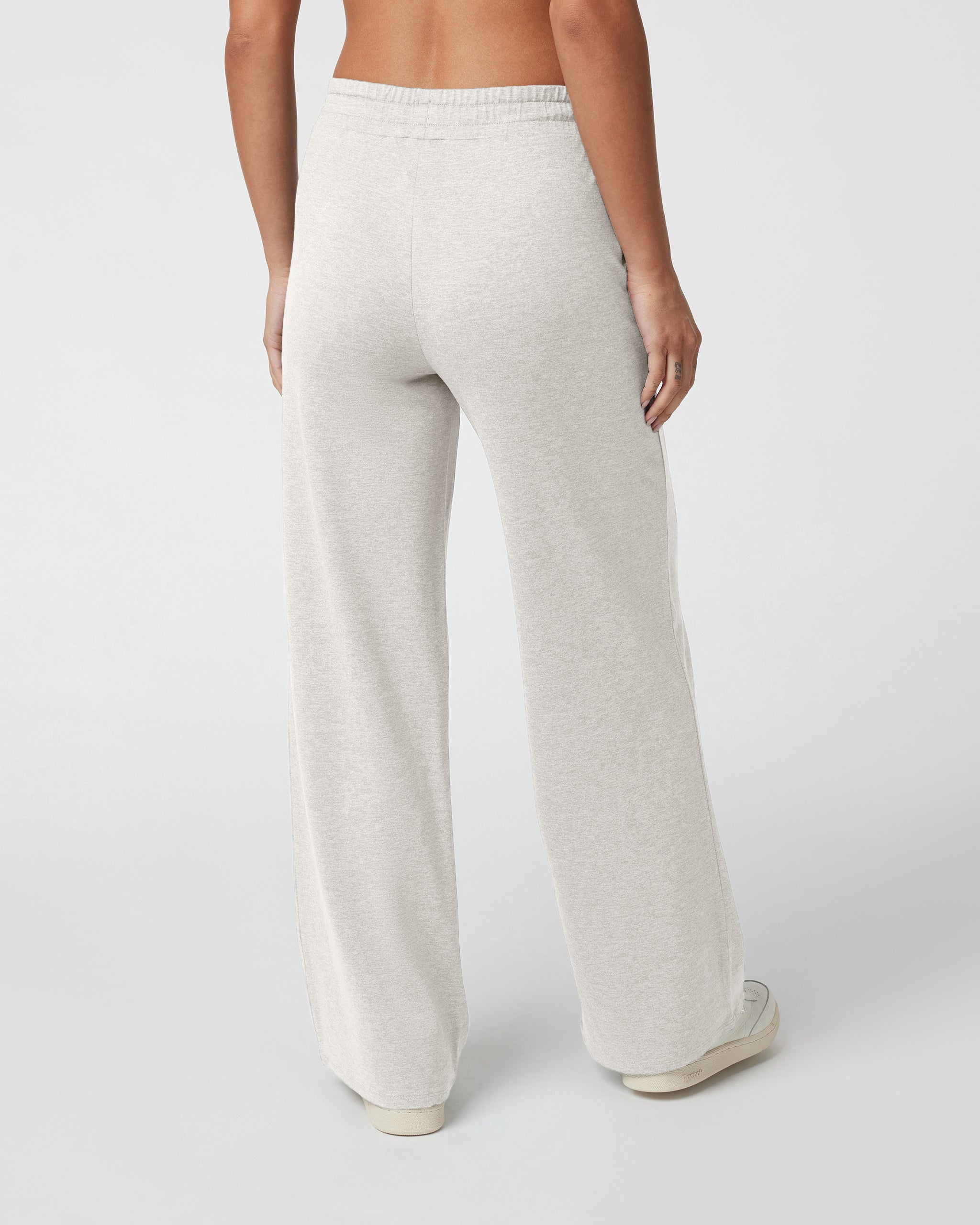 Vuori Halo Essential Wideleg Pant Short