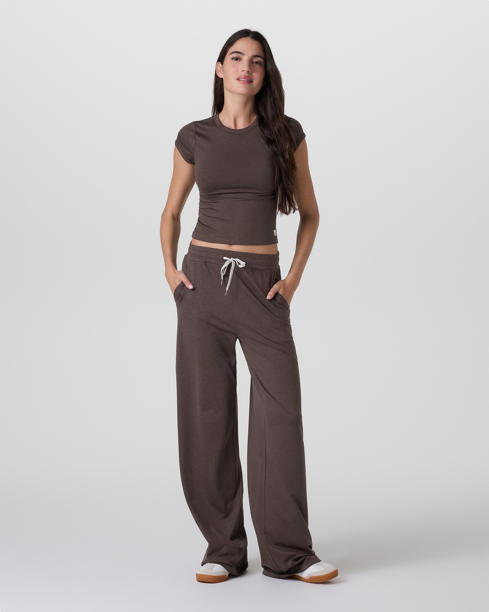 Vuori Halo Essential Wideleg Pant Short