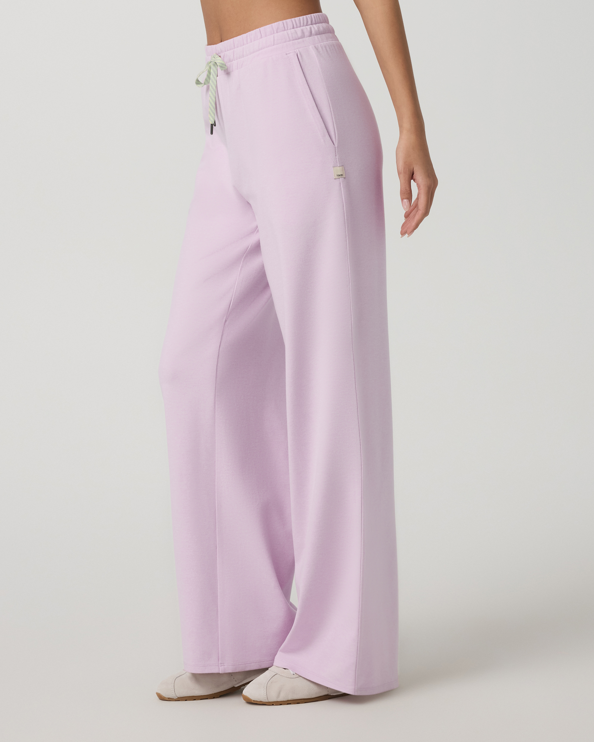 Vuori Halo Essential Wideleg Pant