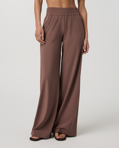Vuori Villa Wideleg Pant Short