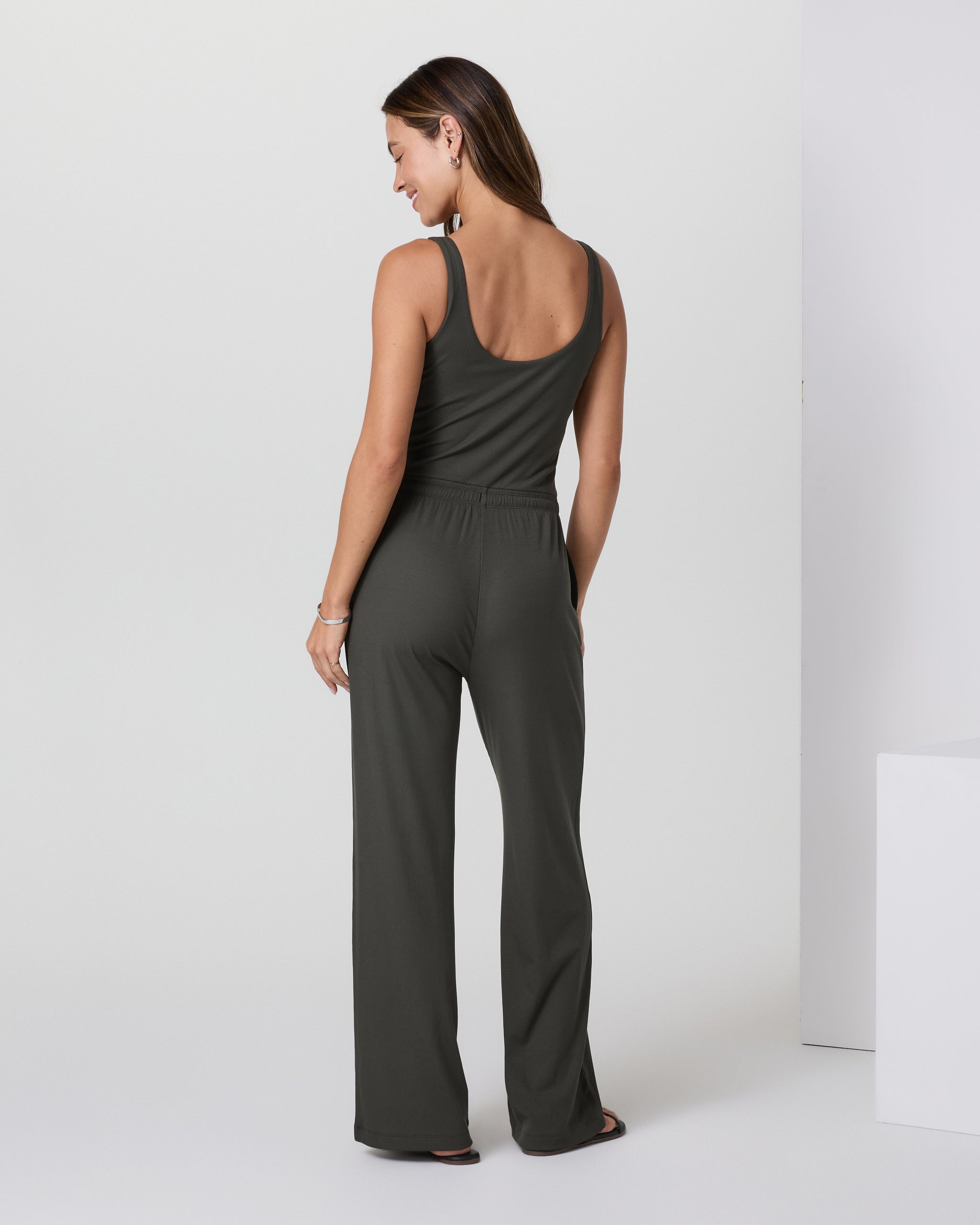 Vuori Pose Scoop Jumpsuit