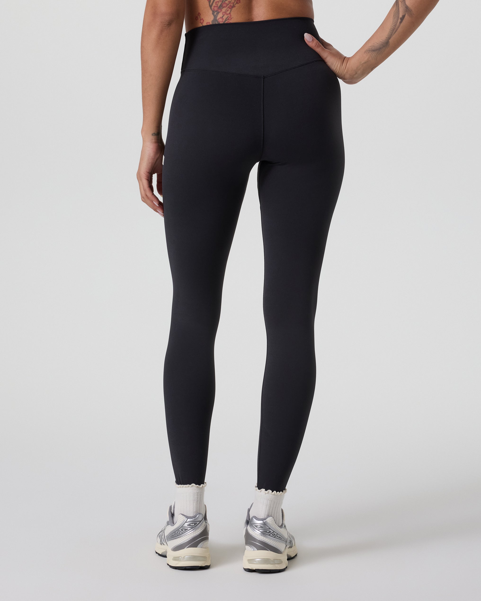 Vuori Alltheform Legging Short