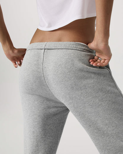 Vuori Sedona Straight Leg Sweatpant Short