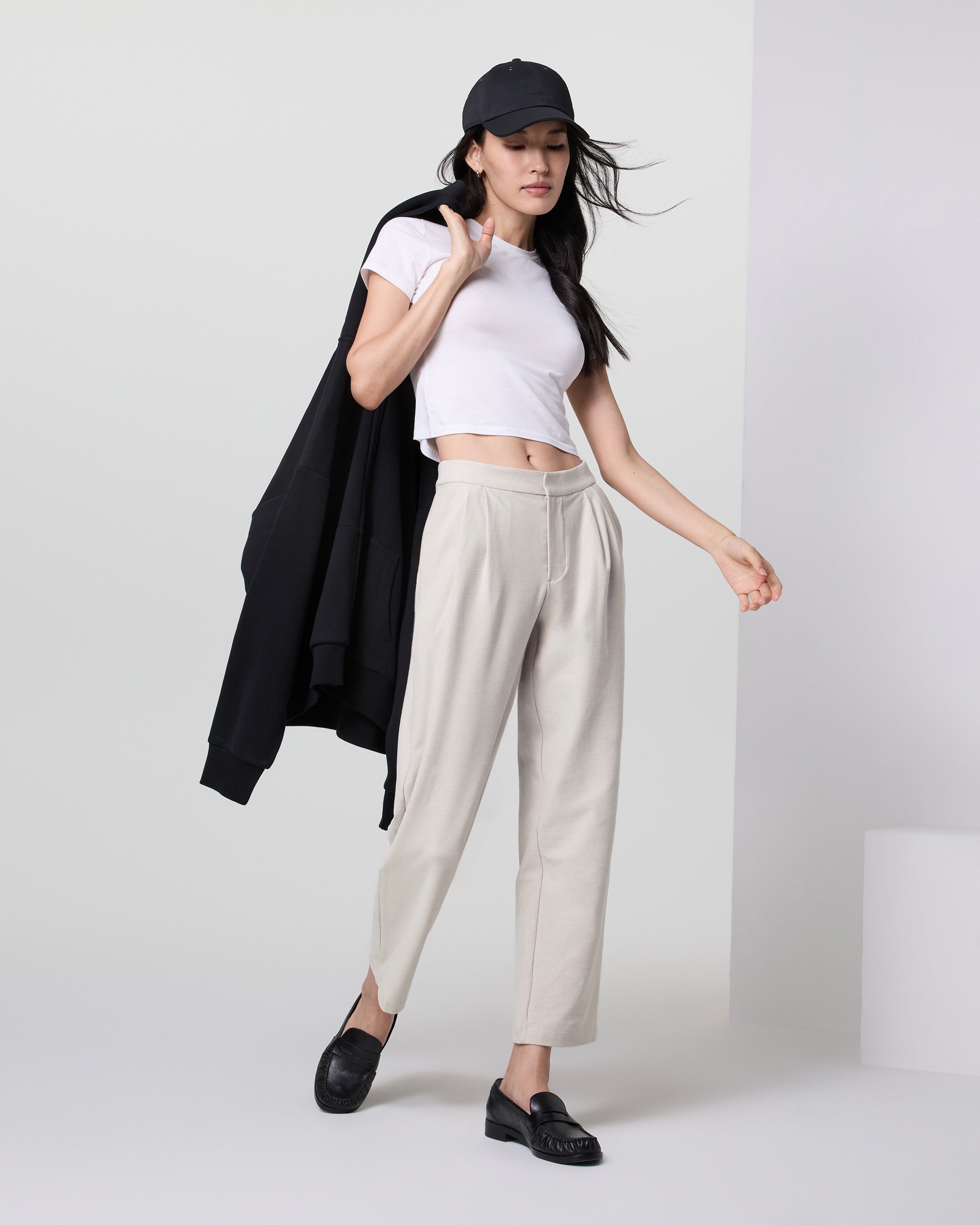 Vuori Elevation Ankle Trouser