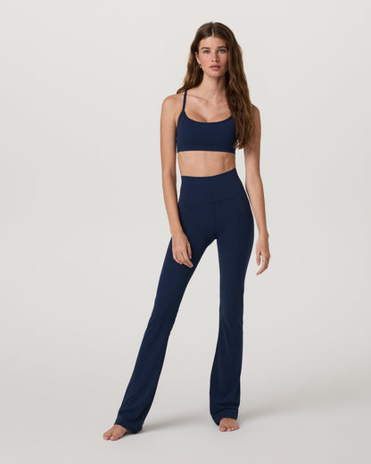 Vuori Allthefeels Slim Flare Short