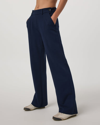 Vuori Maven Wideleg Pant