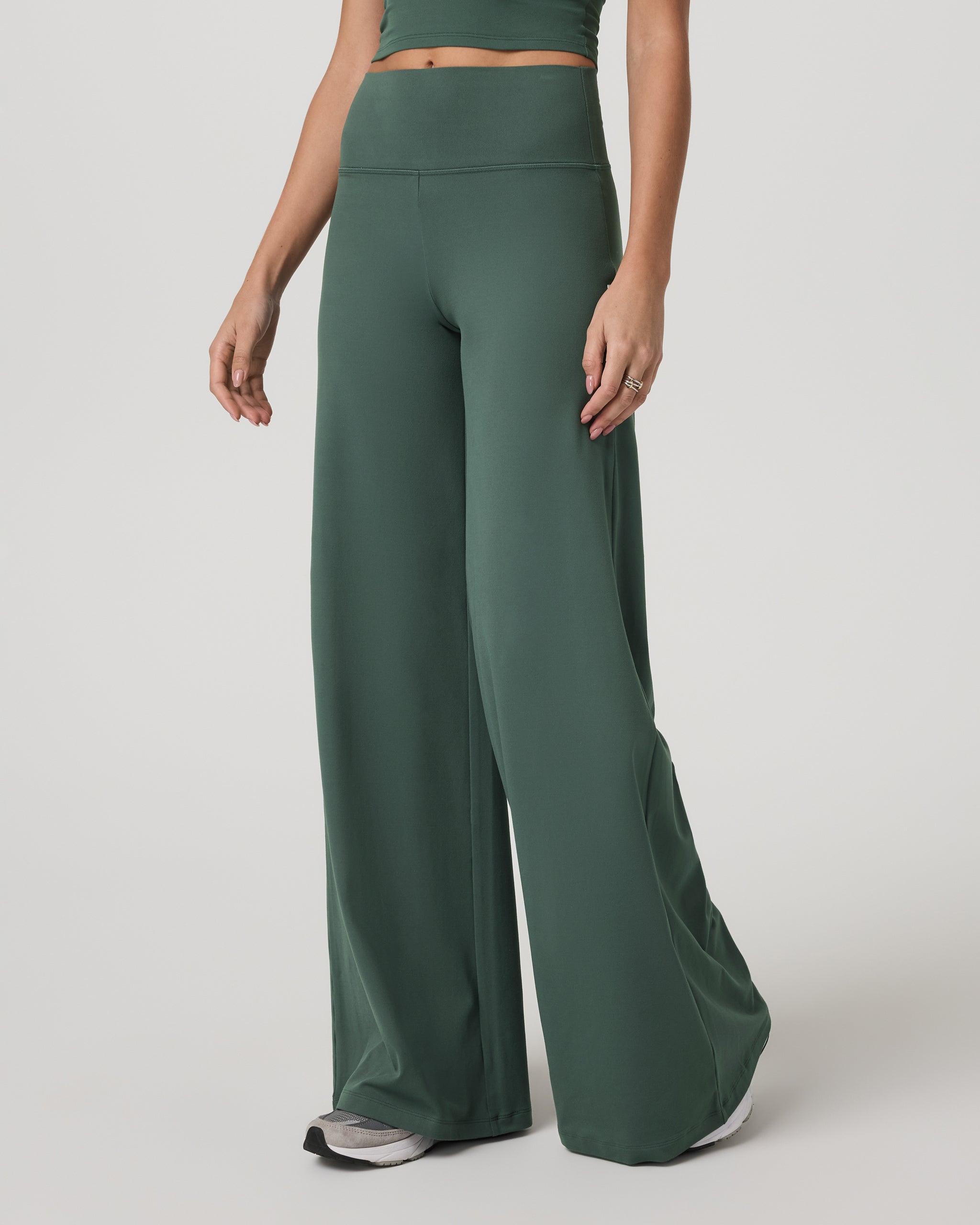 Vuori Halo Easy Wideleg Pant