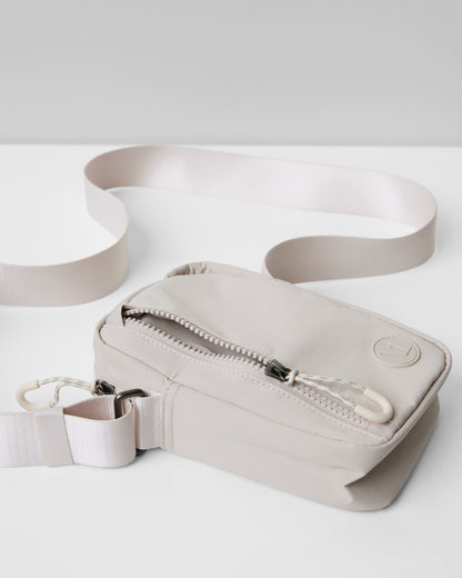 Vuori All Around Crossbody