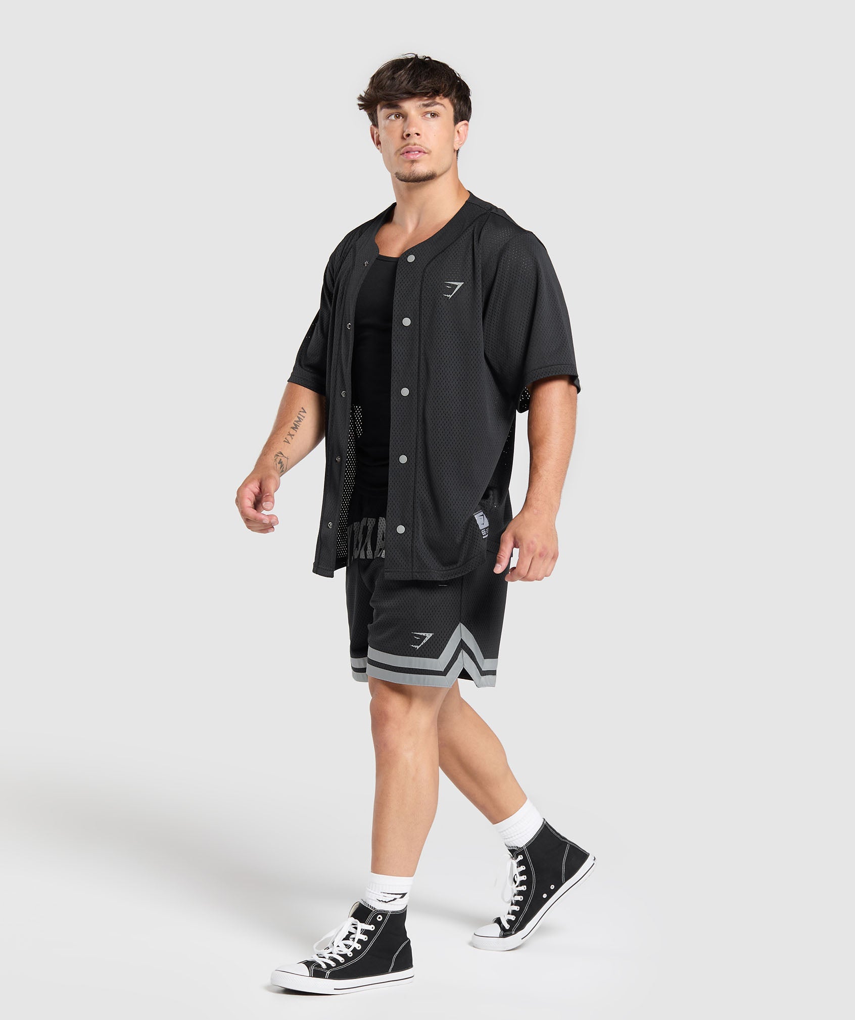 Gymshark Sports Jersey Black