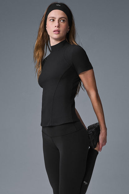Alo Yoga Women'S Ribbed Mesmerize Short Sleeve