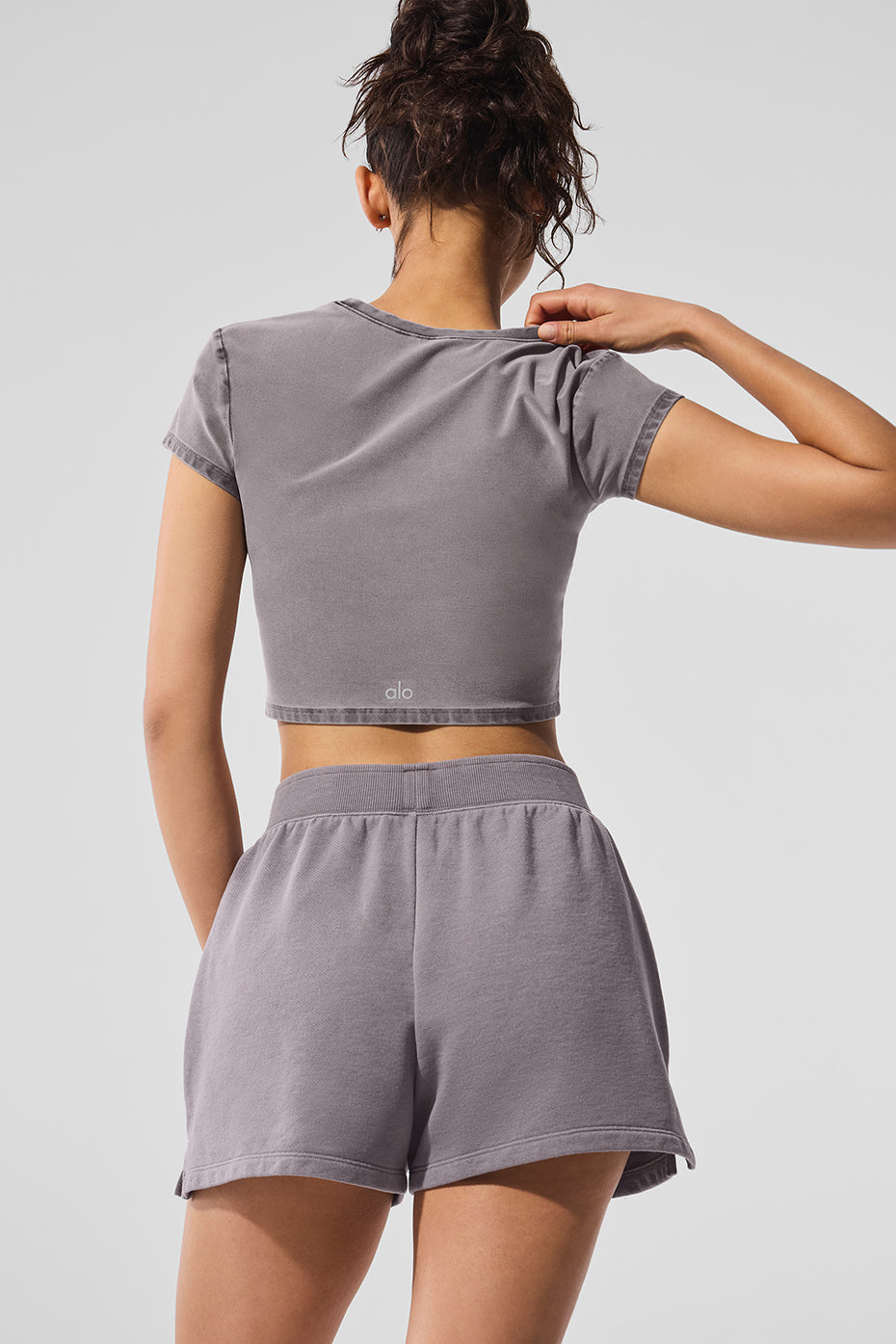 Alo Yoga Women'S Alosoft Crop Finesse Short Sleeve