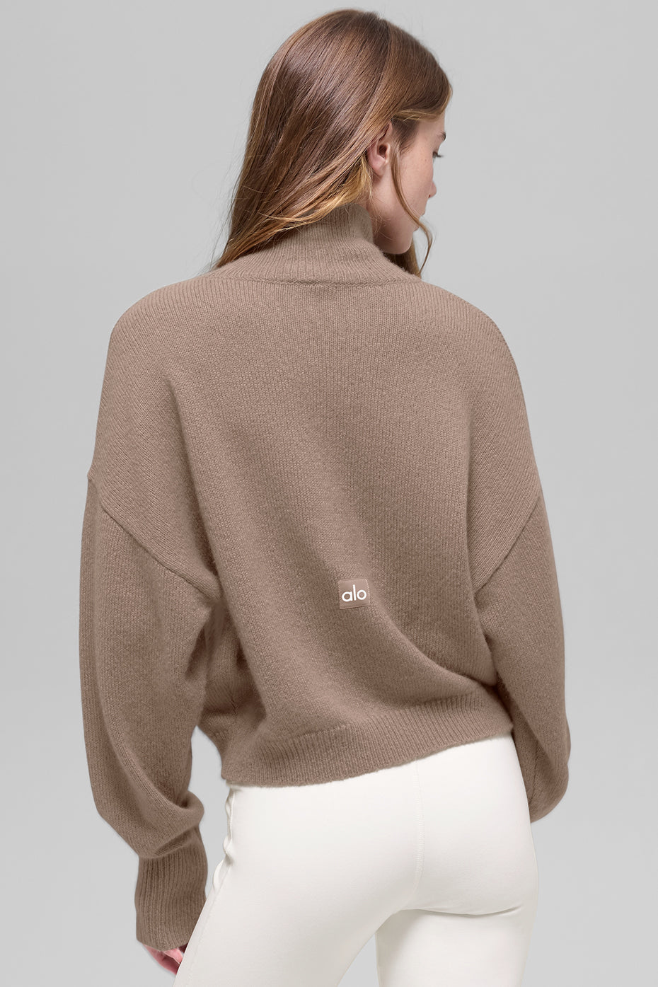 Alo Yoga Women'S Wool Cashmere New Class Turtleneck Sweater