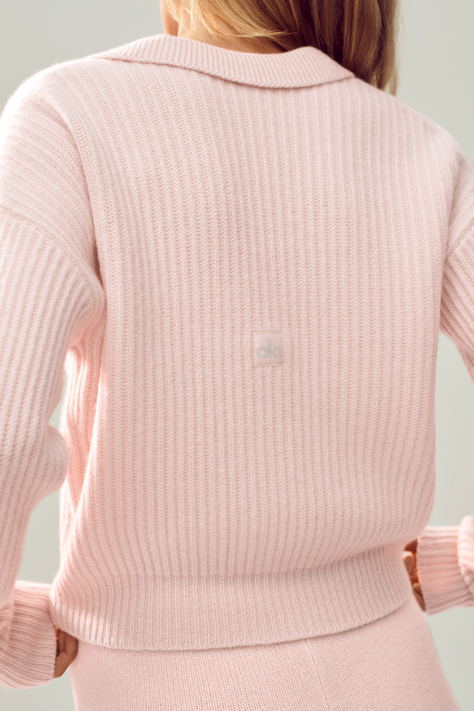 #color_frosted-pink