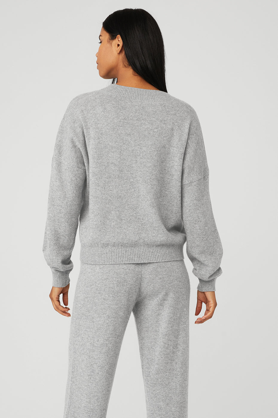 Alo Yoga Women'S Cashmere Jet Set V-Neck Pullover