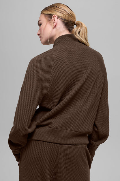 Alo Yoga Women'S Waffle Weekend Escape Mock Neck Long Sleeve
