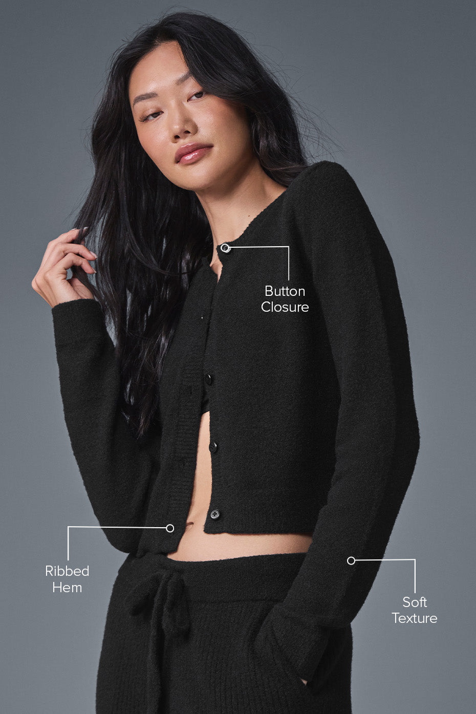 Alo Yoga Women'S Snuggle Up Sweater Cropped Cardigan