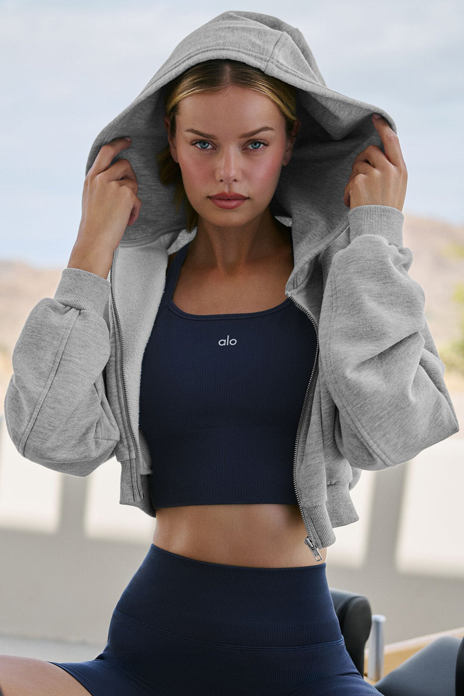 #color_athletic-heather-grey