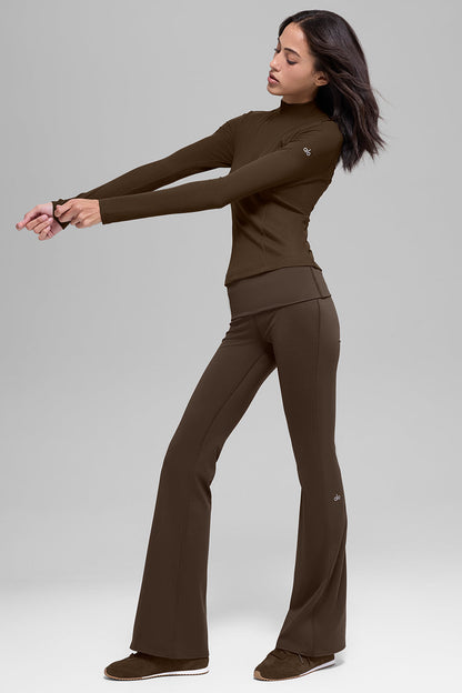 Alo Yoga Women'S Ribbed Mesmerize Mock Neck Long Sleeve