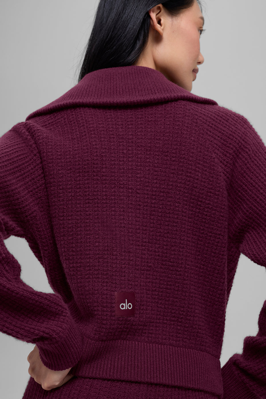 Alo Yoga Women'S Cashmere Plush Waffle 1/4 Zip Pullover